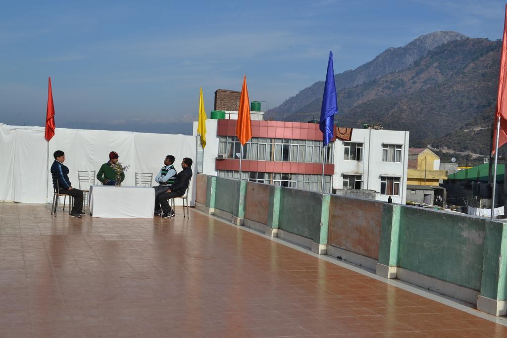 Hotel Atithi International Katra (Jammu and Kashmir) Quarto foto