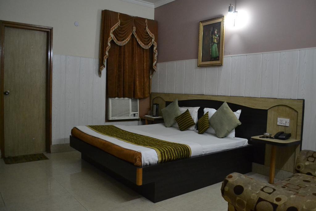 Hotel Atithi International Katra (Jammu and Kashmir) Quarto foto
